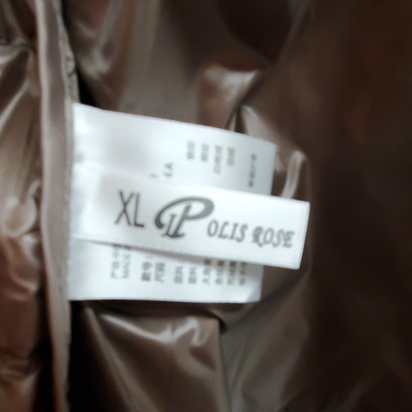 NWT Ultra Light Hooded Duck Down Jacket W/ Pouch S - Picture 8 of 8